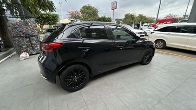 2023 Mazda Mazda 2 1.5 Carbon Edition At