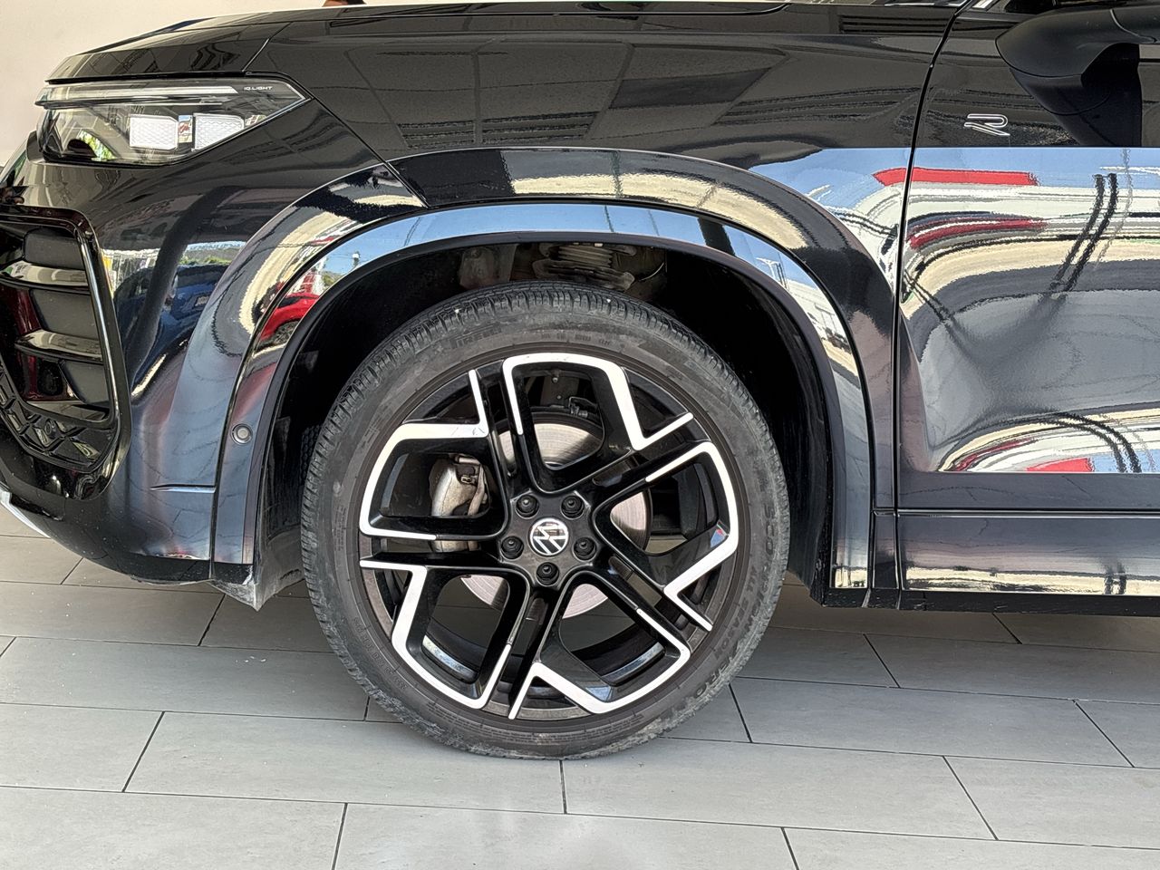 2025 Volkswagen Tiguan 1.4 R-Line At