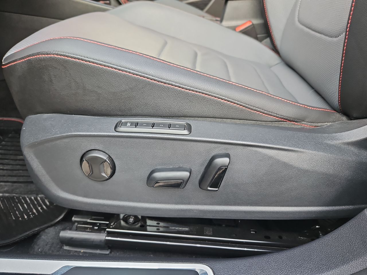 2025 Volkswagen Jetta 2.0 Gli Dsg At