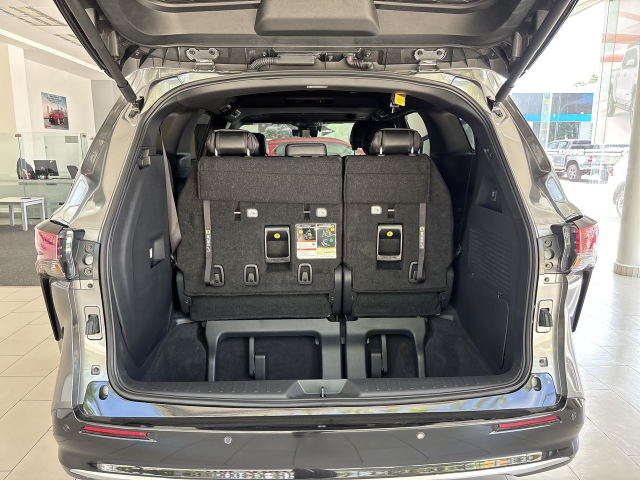 2026 Toyota Sienna 2.5 Platinum Hev At