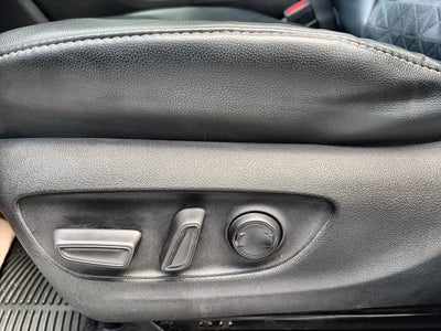 2024 Toyota Highlander 2.5 Nightshade Hev At