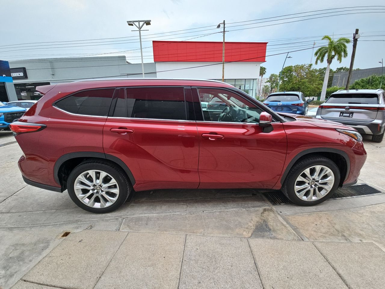 2023 Toyota Highlander 2.5 Limited Hev At