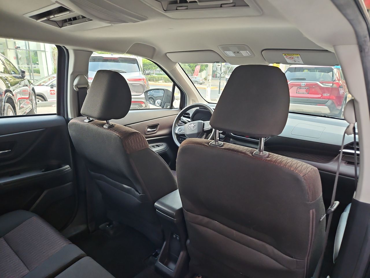 2024 Toyota Avanza 1.5 Xle At