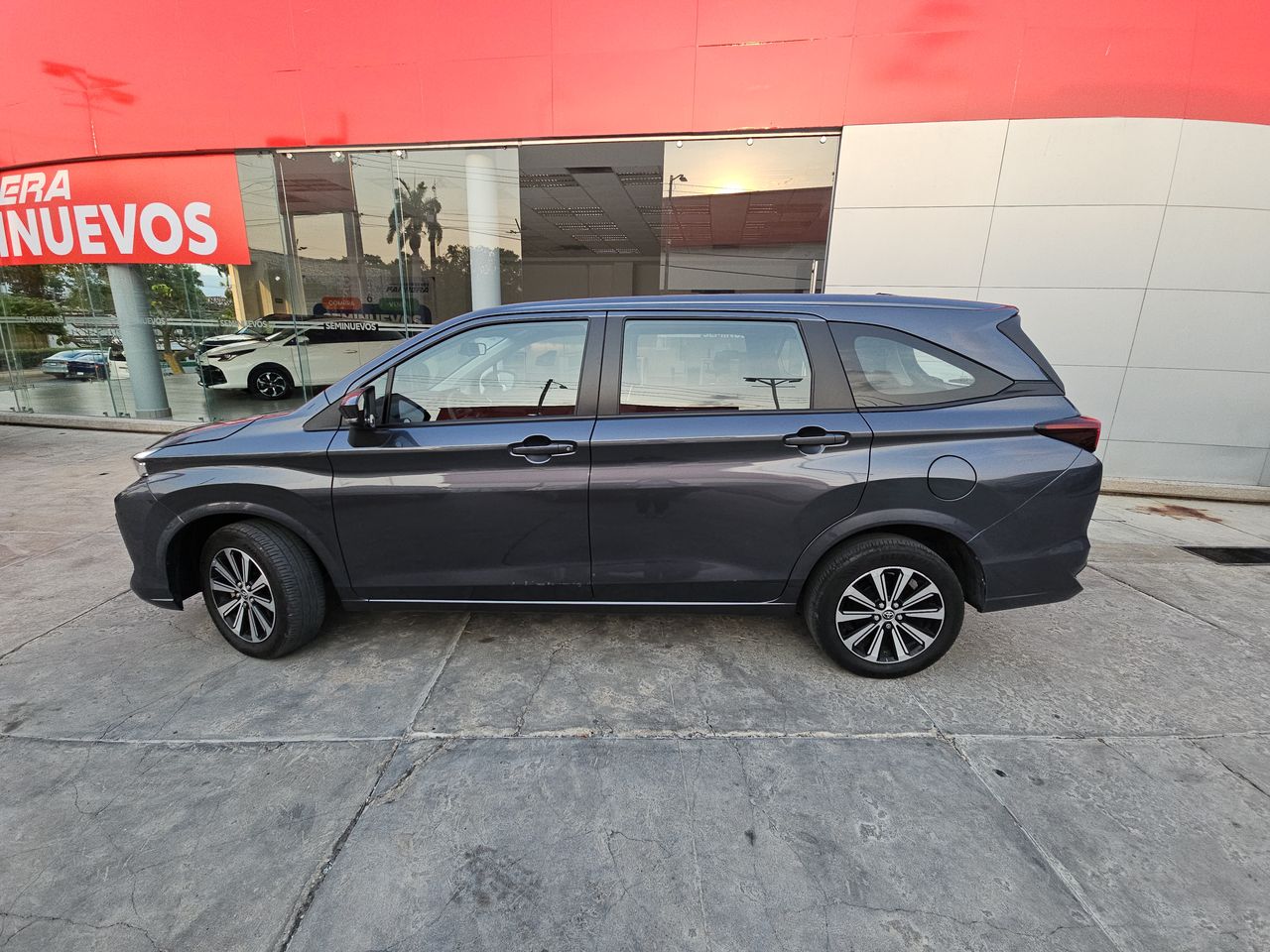 2024 Toyota Avanza 1.5 Xle At