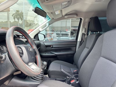 2026 Toyota Hilux 2.7 Doble Cabina Sr Mt
