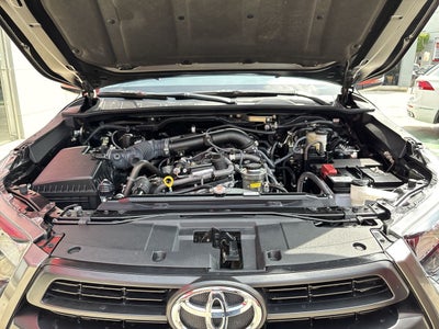 2026 Toyota Hilux 2.7 Doble Cabina Sr Mt