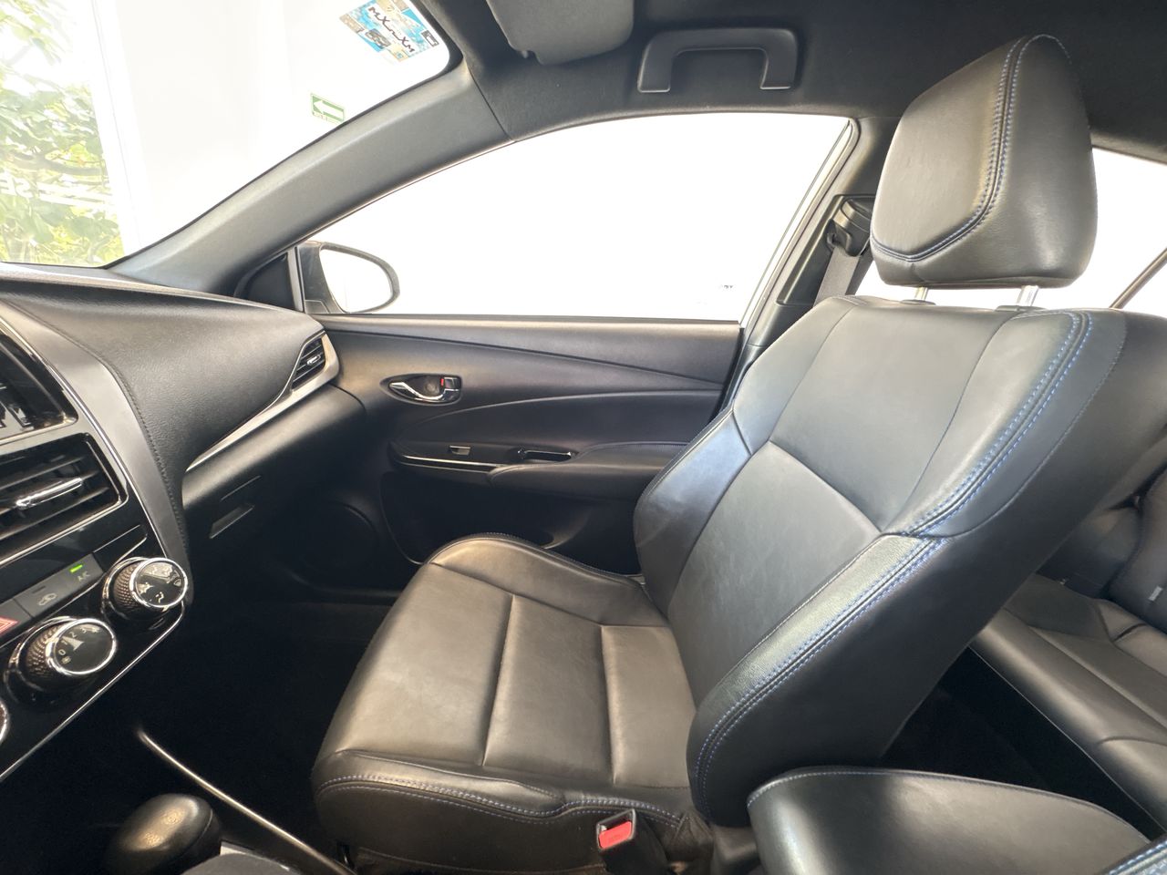 2021 Toyota Yaris 1.5 S Hb At