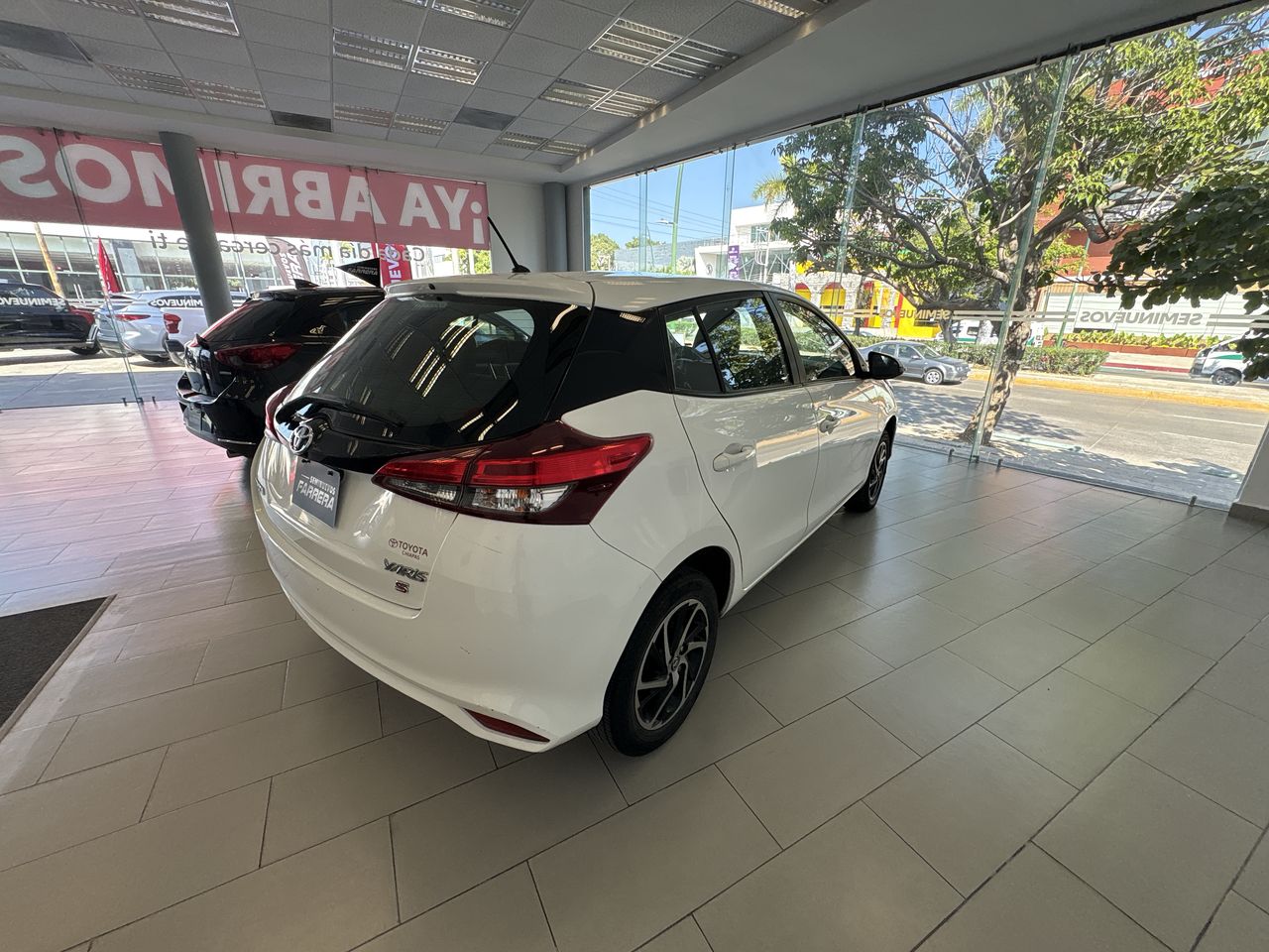2021 Toyota Yaris 1.5 S Hb At