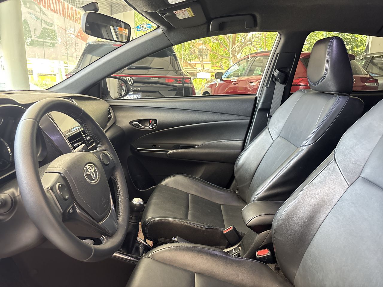 2022 Toyota Yaris 1.5 S Hb Mt