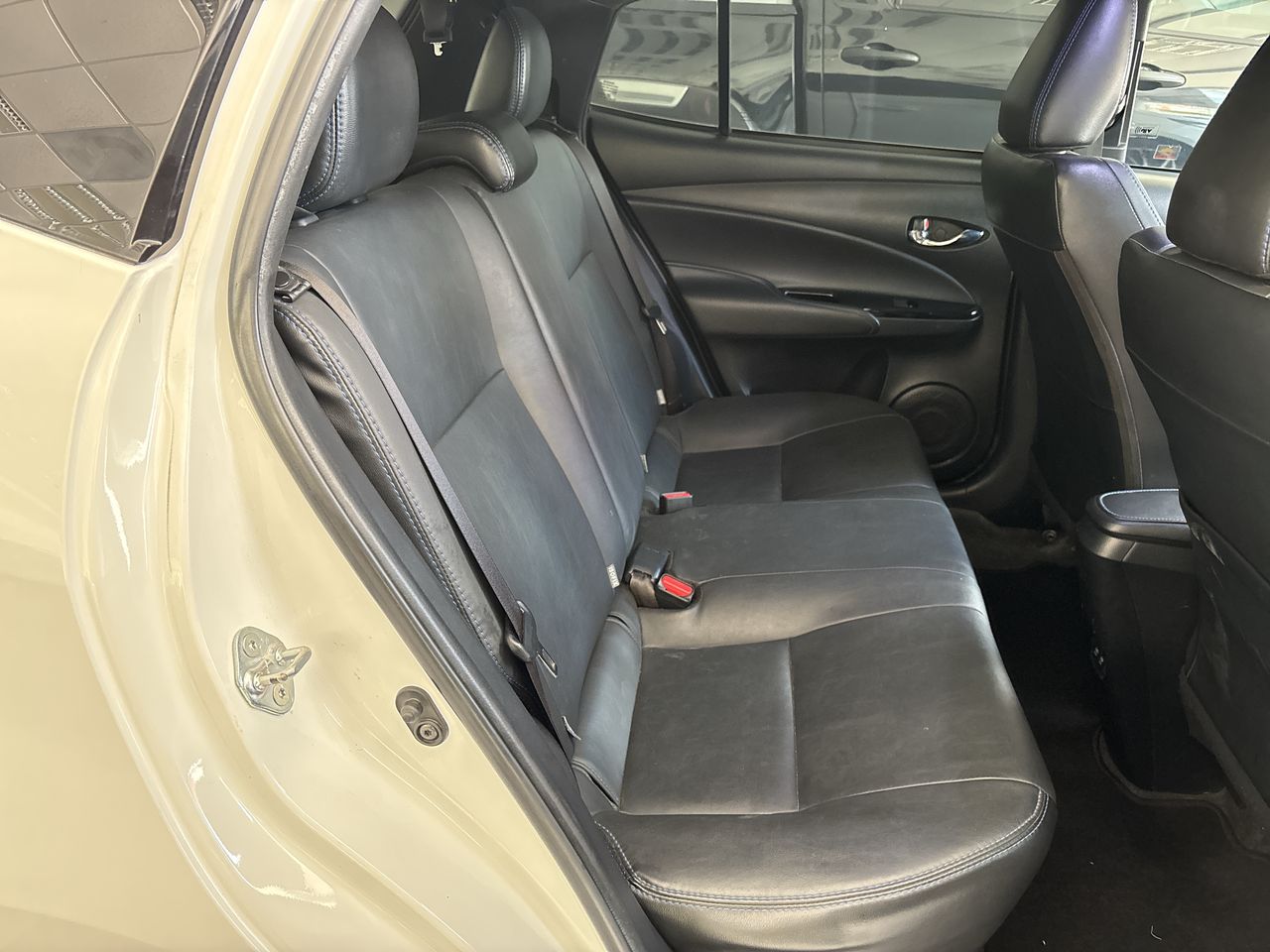 2022 Toyota Yaris 1.5 S Hb Mt