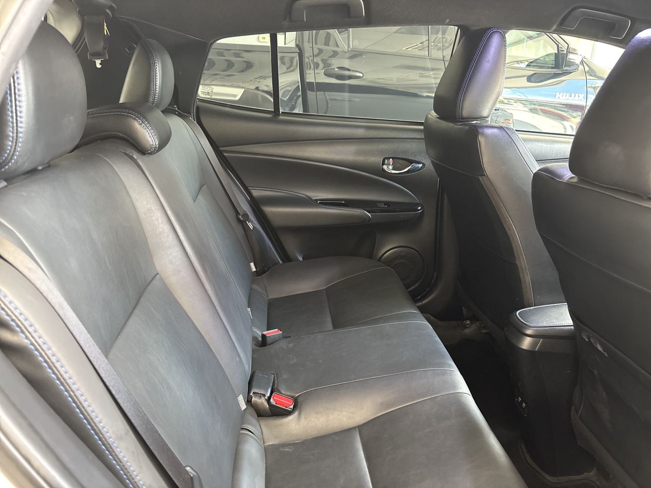2022 Toyota Yaris 1.5 S Hb Mt