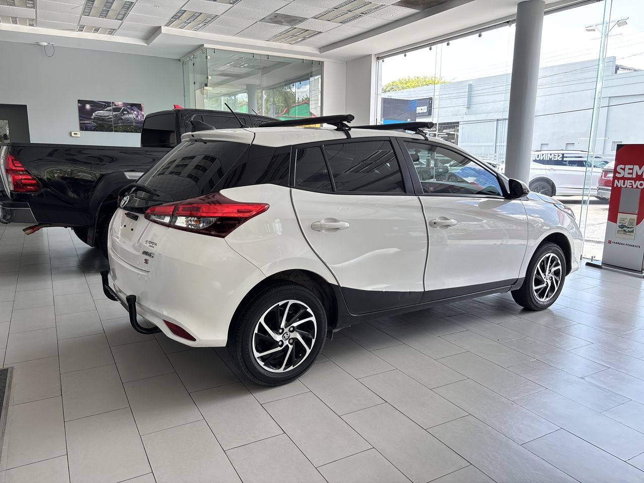 2022 Toyota Yaris 1.5 S Hb Mt